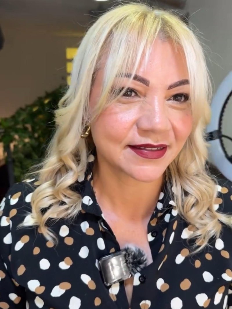 Color y peinado — Rubio con cuerpo