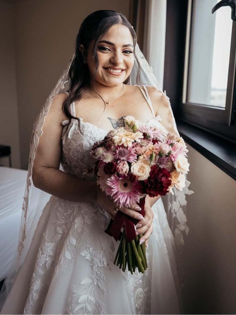 Novia al completo — Lista para entrar