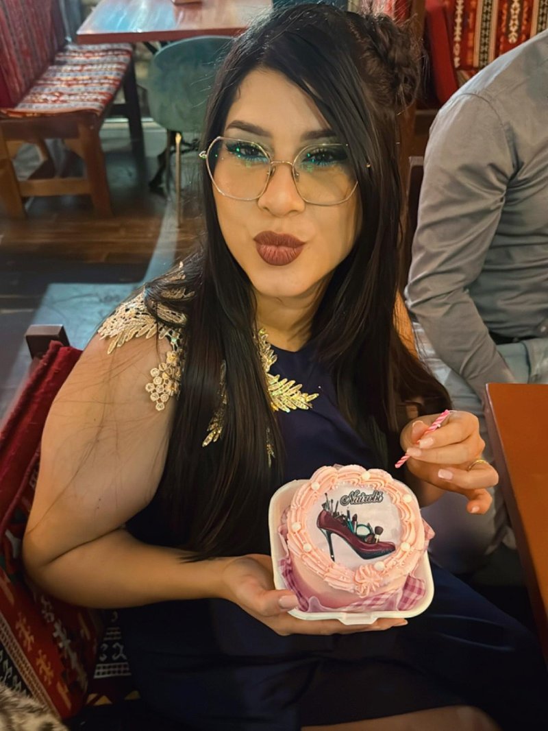 Peinado y maquillaje — Cumpleaños